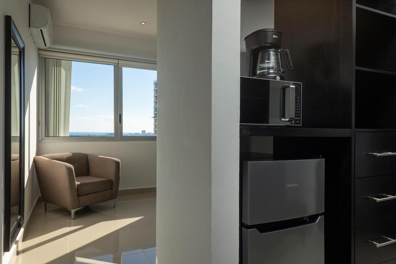 Suites Malecon Κανκούν Εξωτερικό φωτογραφία
