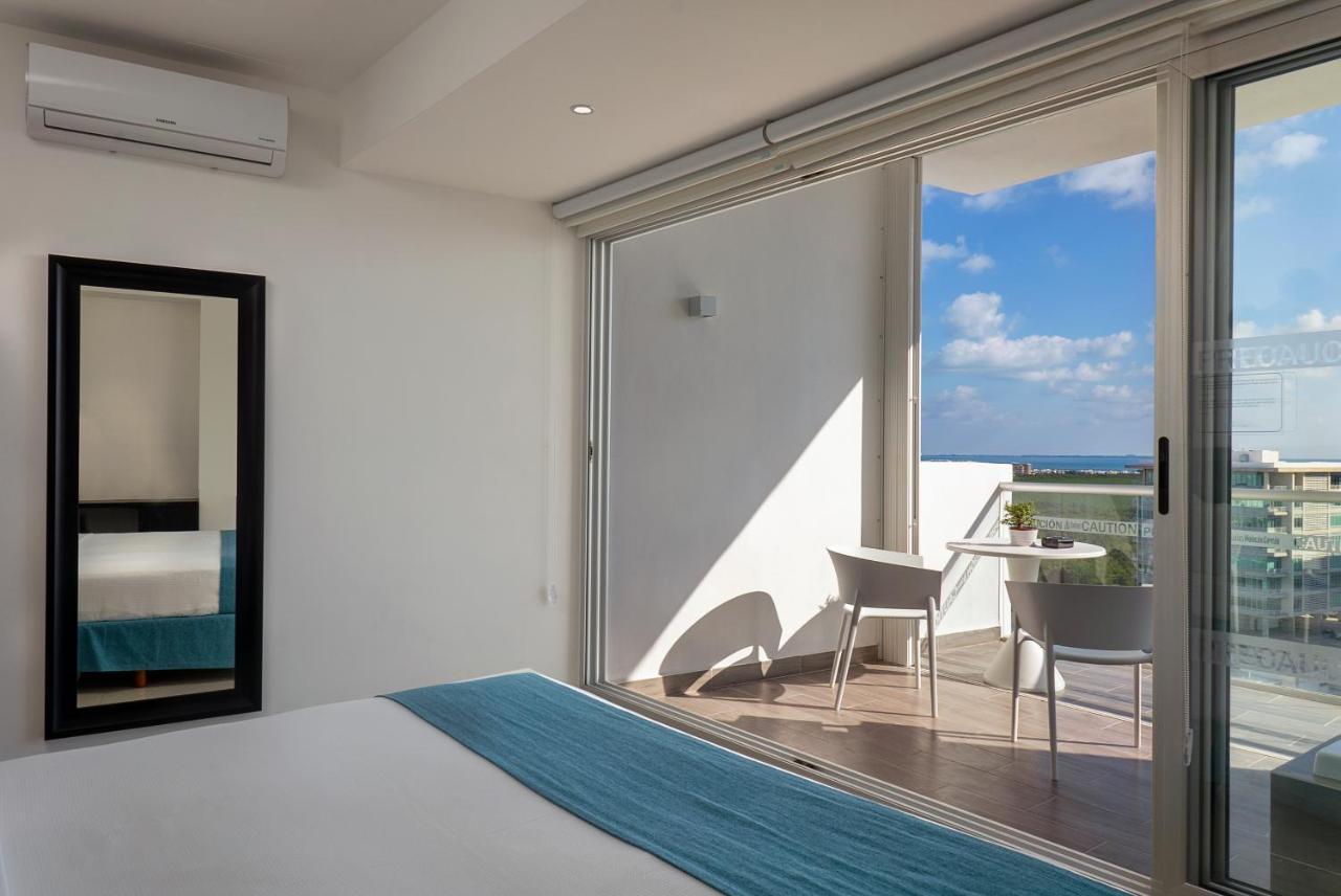 Suites Malecon Κανκούν Εξωτερικό φωτογραφία