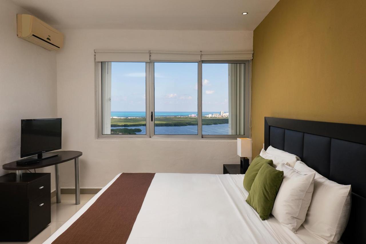 Suites Malecon Κανκούν Εξωτερικό φωτογραφία