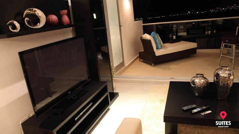 Suites Malecon Κανκούν Εξωτερικό φωτογραφία