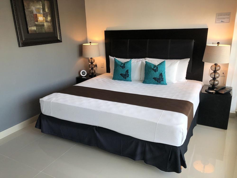 Suites Malecon Κανκούν Εξωτερικό φωτογραφία